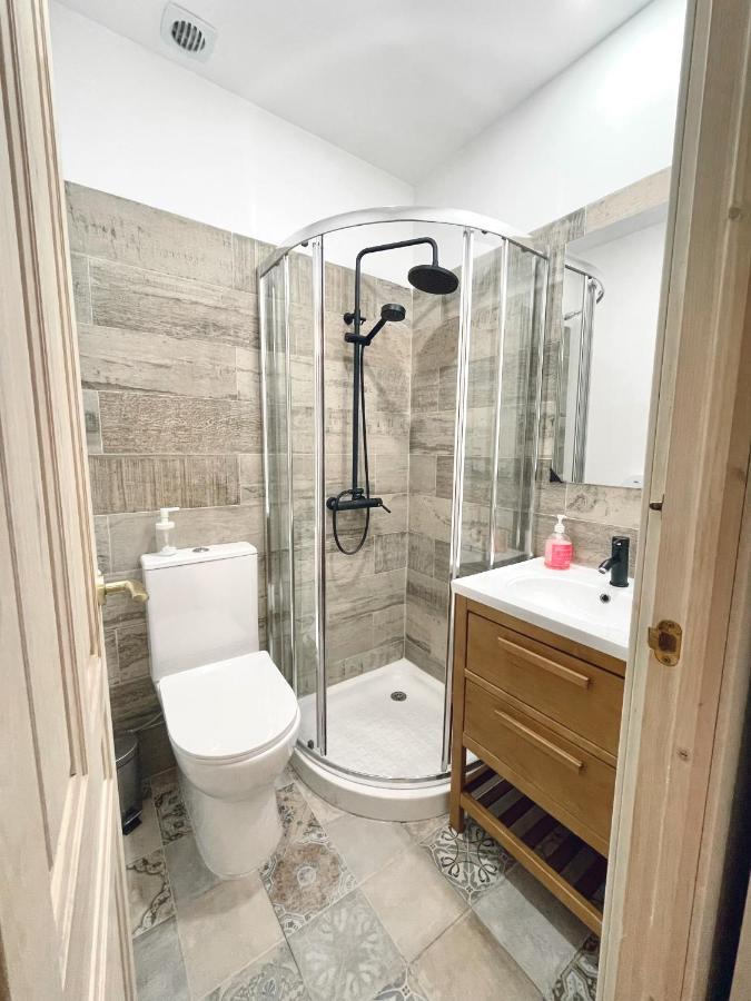 Az The Old Town Hostel - Coliving Сарагоса Екстериор снимка