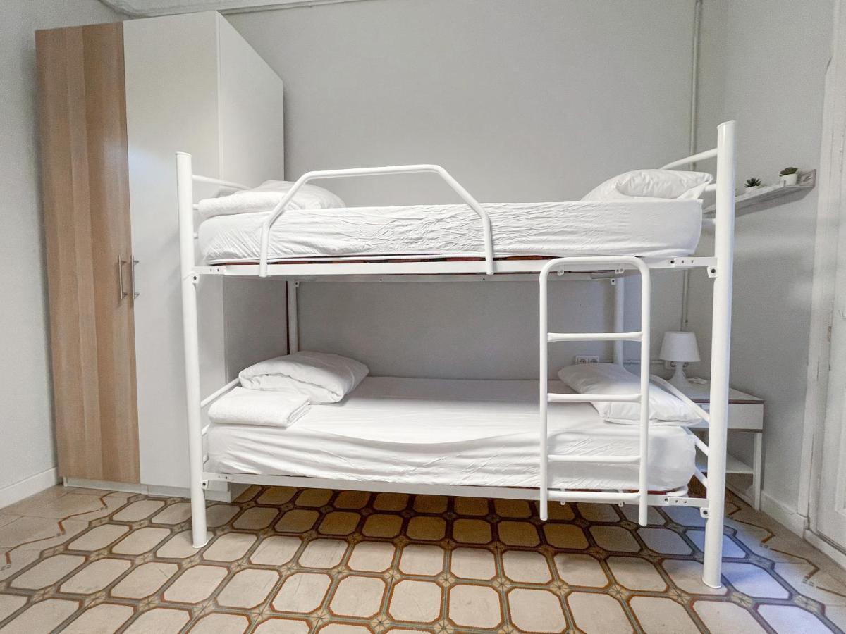Az The Old Town Hostel - Coliving Сарагоса Екстериор снимка