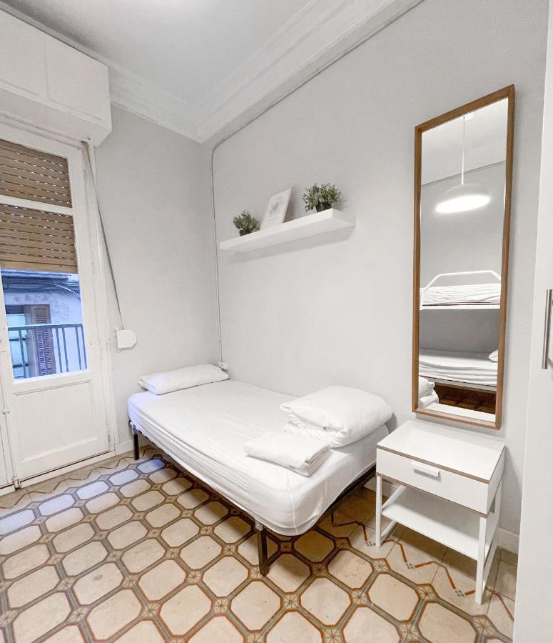 Az The Old Town Hostel - Coliving Сарагоса Екстериор снимка