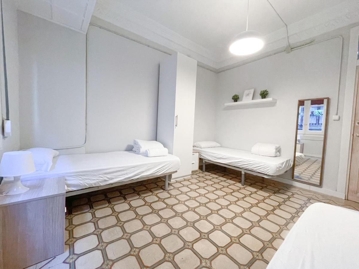 Az The Old Town Hostel - Coliving Сарагоса Екстериор снимка